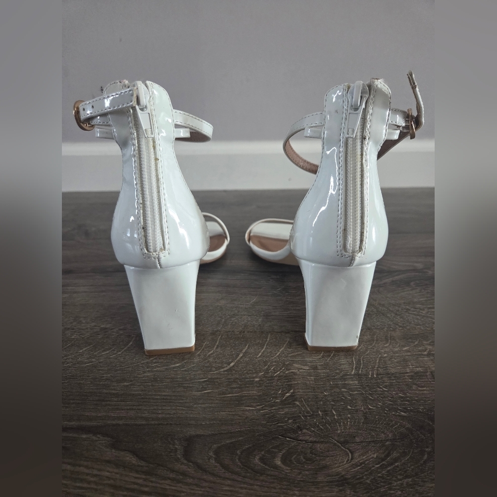 Chinese Laundry White Heels Size 6.5 - Picture 6 of 7